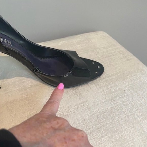 Morgan De Toi Patented Leather Heels - Picture 5 of 6